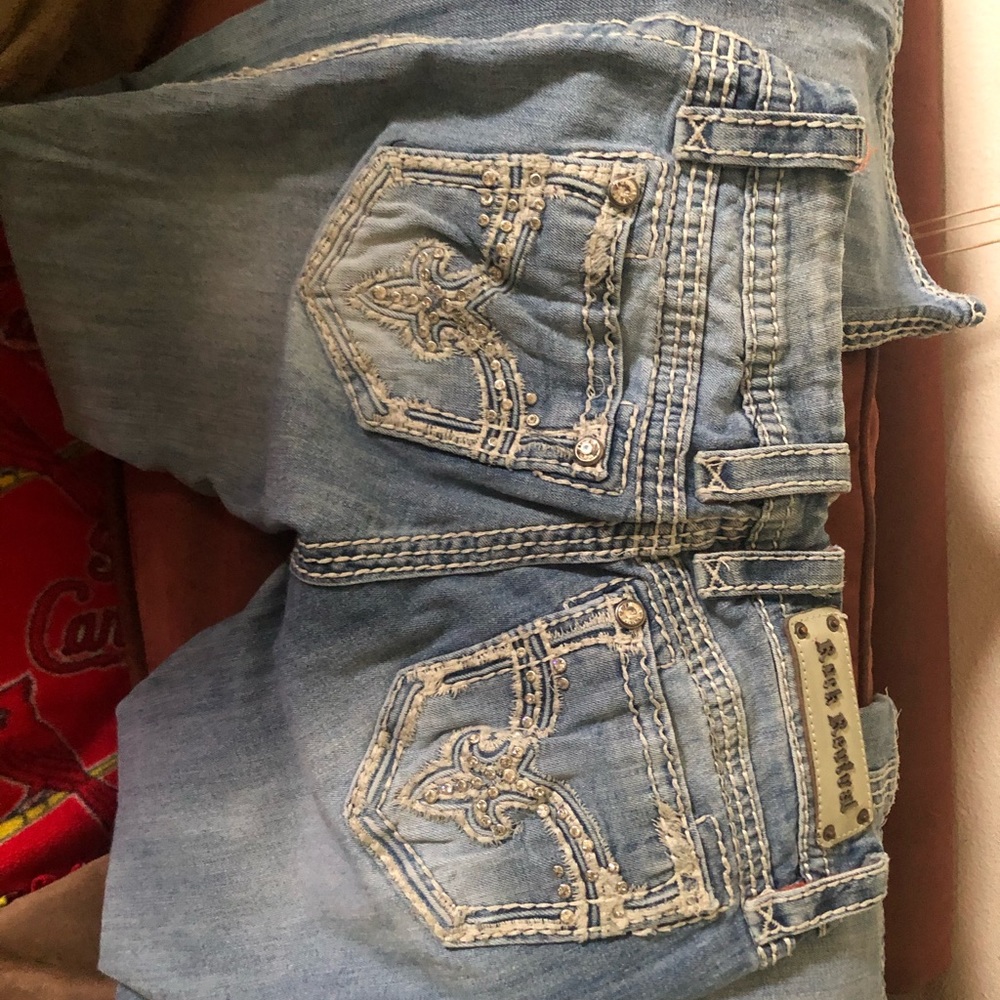Jeans - Picture 2 of 3